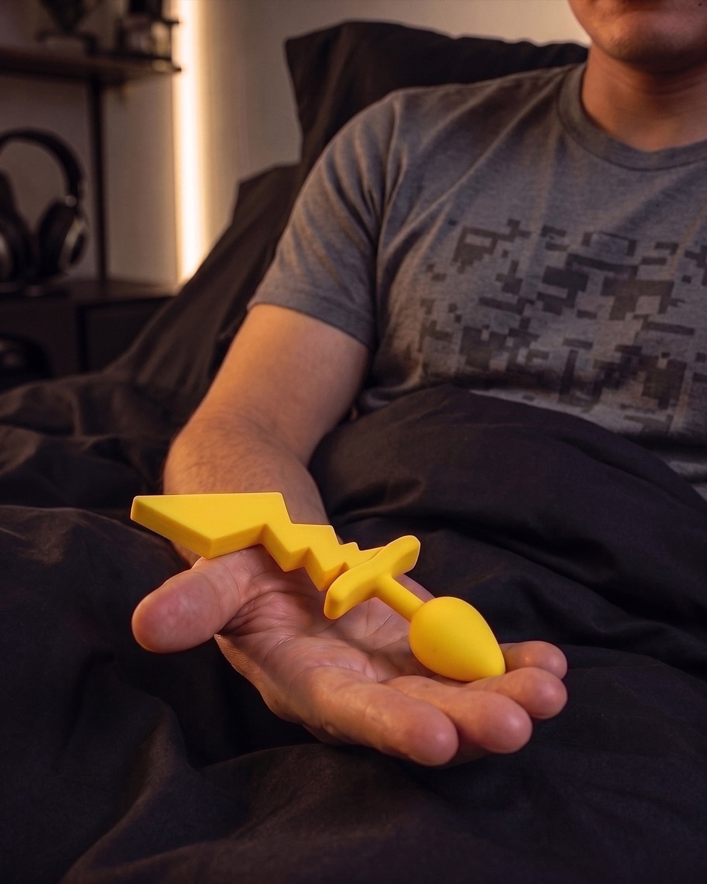 Pikyplug silicone butt plug lifestyle image
